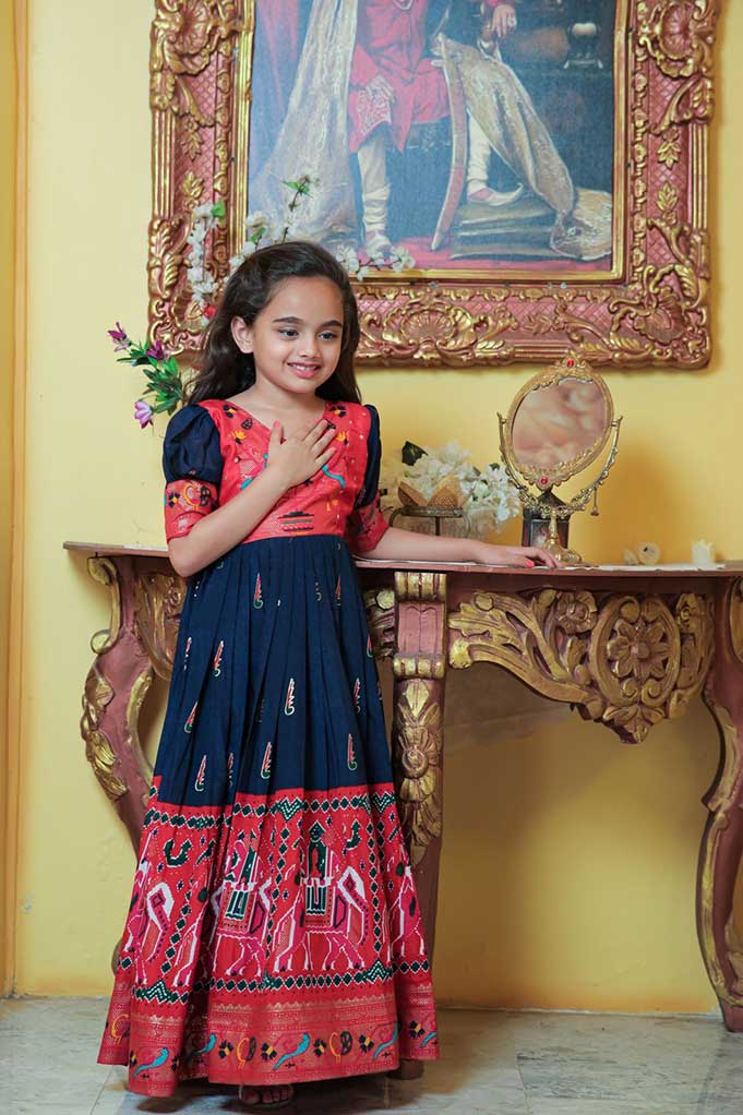 Maurya Girls Wear Beautiful Full Length Gown Dress (14-15 Years, Wine) :  Amazon.in: Clothing & Accessories