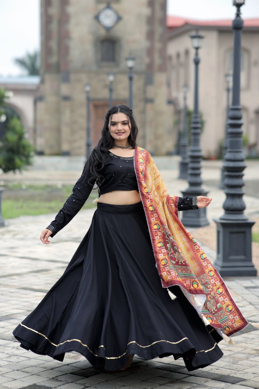 Buy Black Blouse Net Embroidery Zari Thread U Neck Mirror Lehenga Set For  Women by Arpita Mehta Online at Aza Fashions.