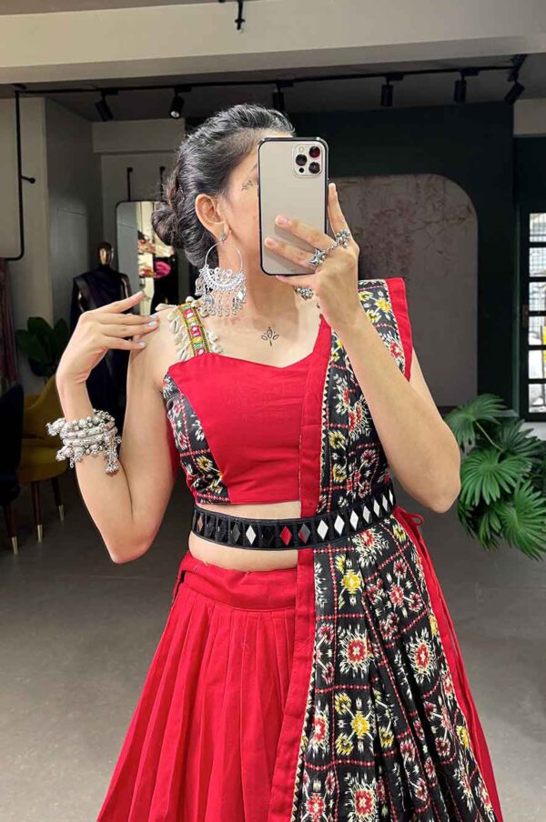 Black And Red Printed Navratri Lehenga choli set with dupatta