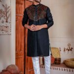 Black traditinal navratri kurta pyjama set for men -6