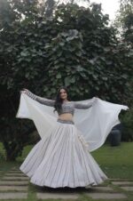 Presenting-perfect-lehenga-choli-for-any-occasion-2