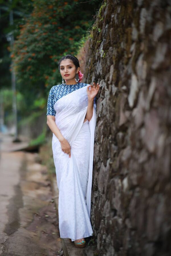 white saree