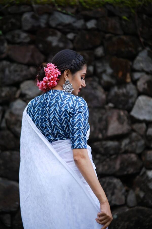 white saree