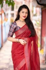 Reddish-Linen-Saree-with-Golden-Paatu-Border (3)