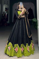 Black-Navratri-Chaniya-Choli-with-Gamthi-Patch-and-Gota-Patti-Lace-3