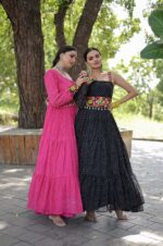 Kutchi-Patch-Work-Laheriya-Ruffel-Gown-For-Navratri-(Pinkandblack,-oneside-sleevlless-gown)