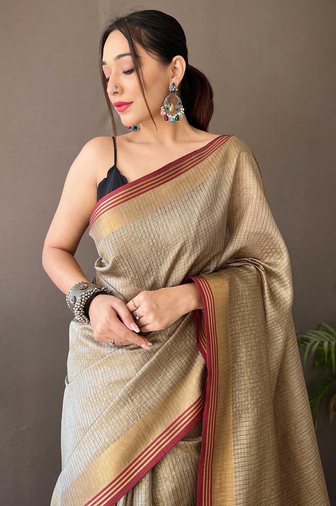 Grey Soft Silk Saree with All Over Zari Chex Weaving Design