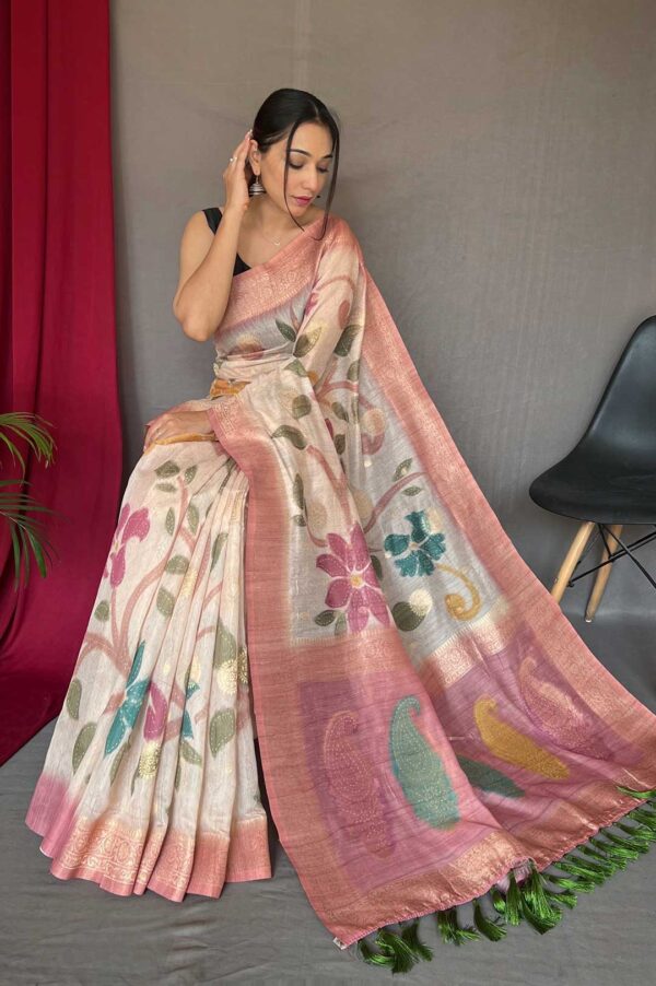 Pink 3D Digital Print Saree with Floral Katha Stitch and Golden Zari Pallu