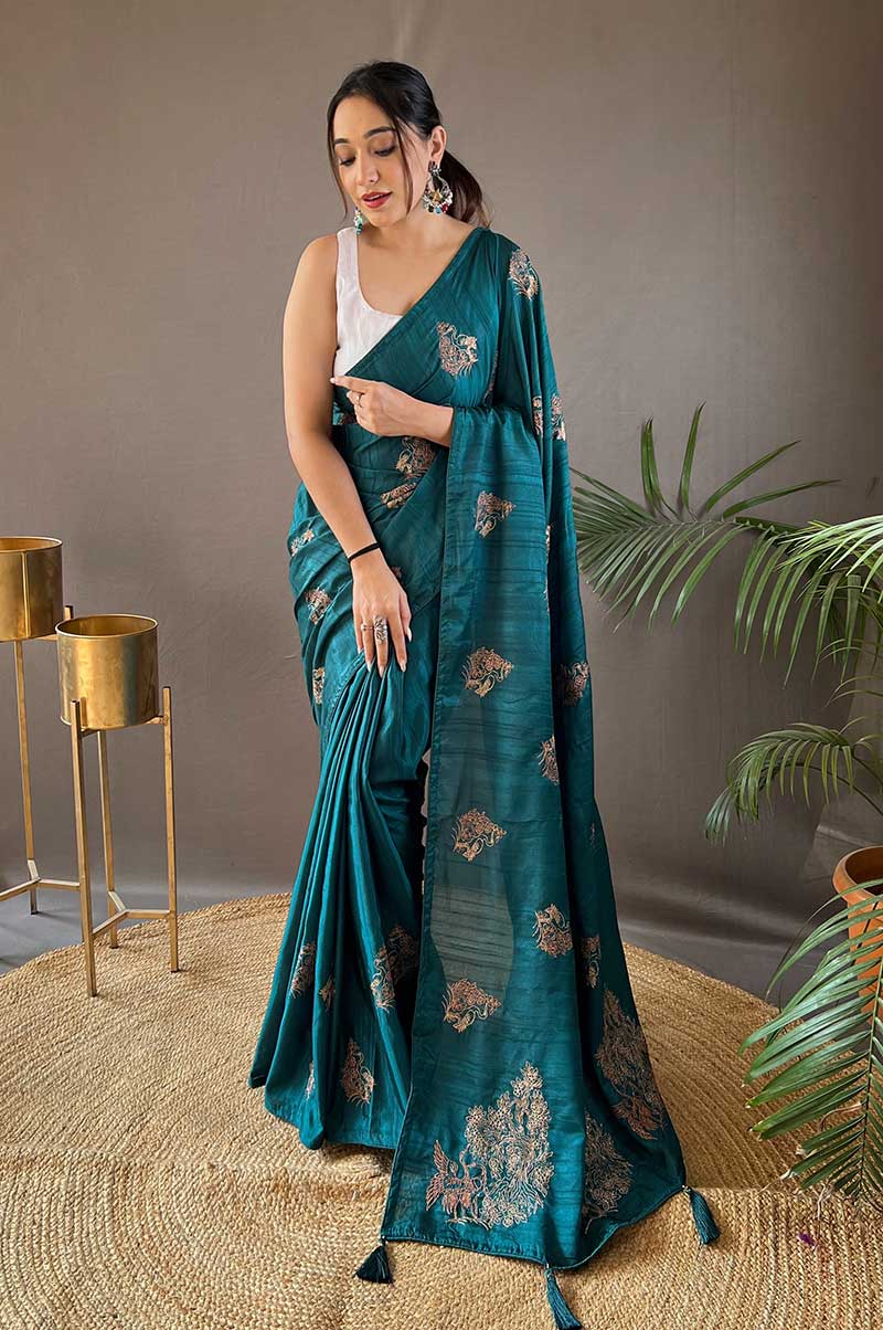 Rama Silk Saree with Zari Embroidery and Piping Design