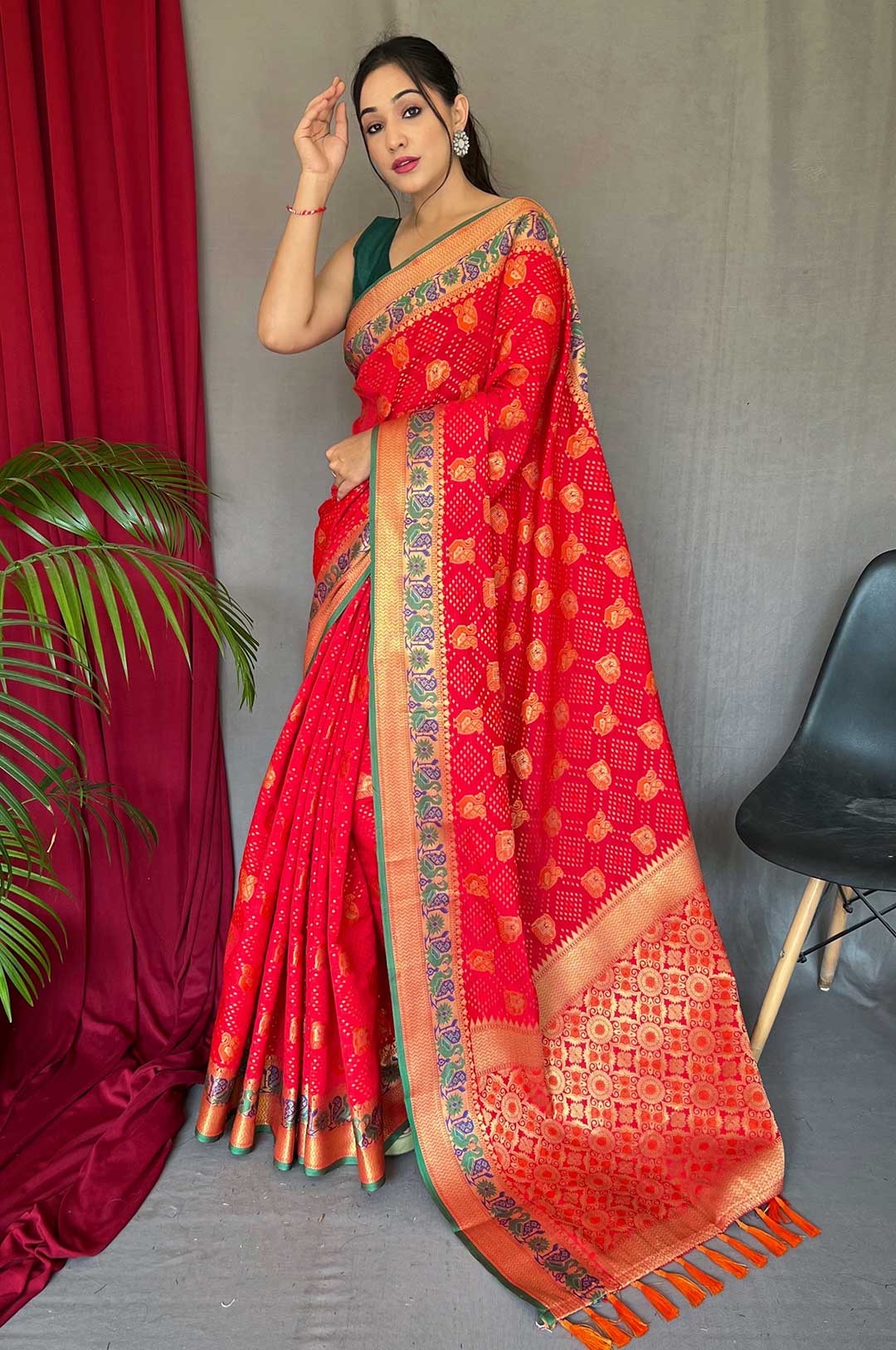 Red Kachii Patola Silk Saree with Patola Weaving and Meenakari Border