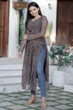 Black-Floral-Print-Georgette-Kurta-with-Side-Slits-and-Full-Sleeves-2