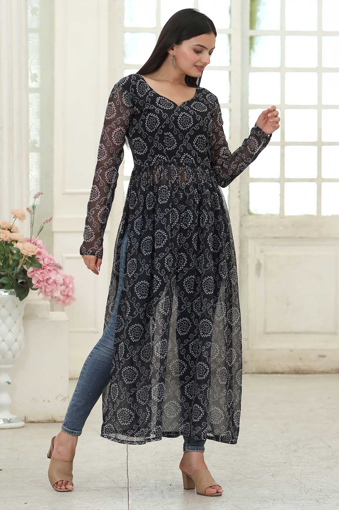 Black Printed Georgette Kurta with Side Slits and Full Sleeves