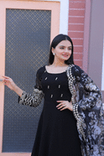 Elegant-Black-Faux-Blooming-Gown-with-Organza-Floral-Dupatta2