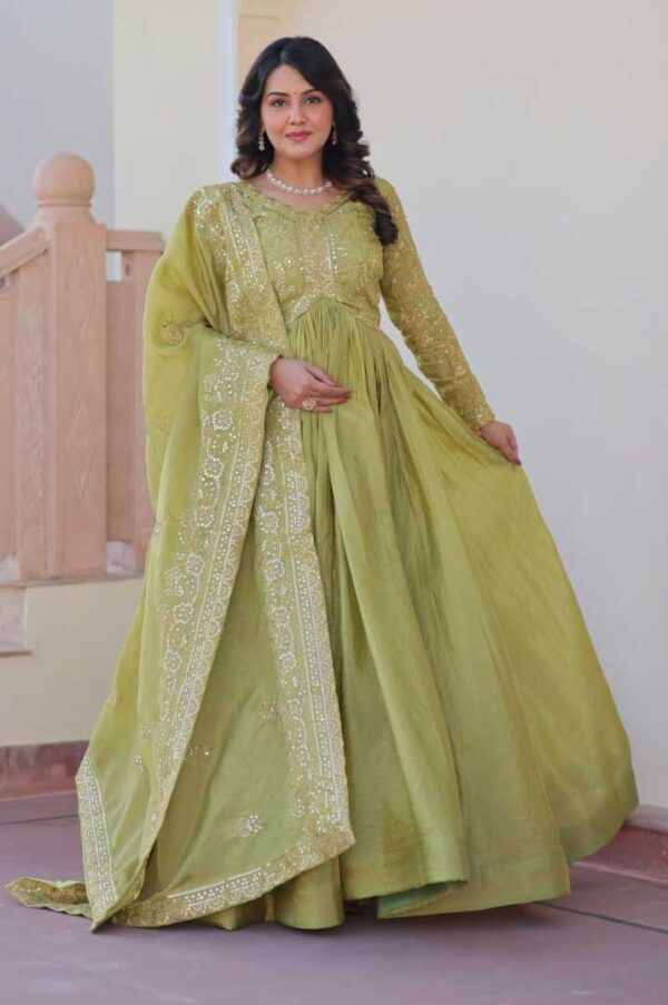 Elegant Green Gold-Crush Embroidered Gown with Dupatta