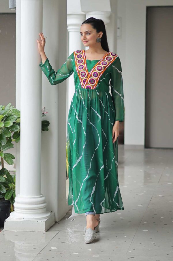 Green Leheriya Kurti with Kutchi Patchwork – Traditional Meets Trendy