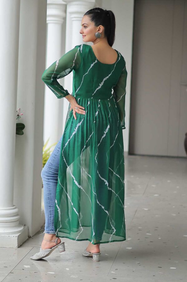 Green Leheriya Kurti with Kutchi Patchwork – Traditional Meets Trendy