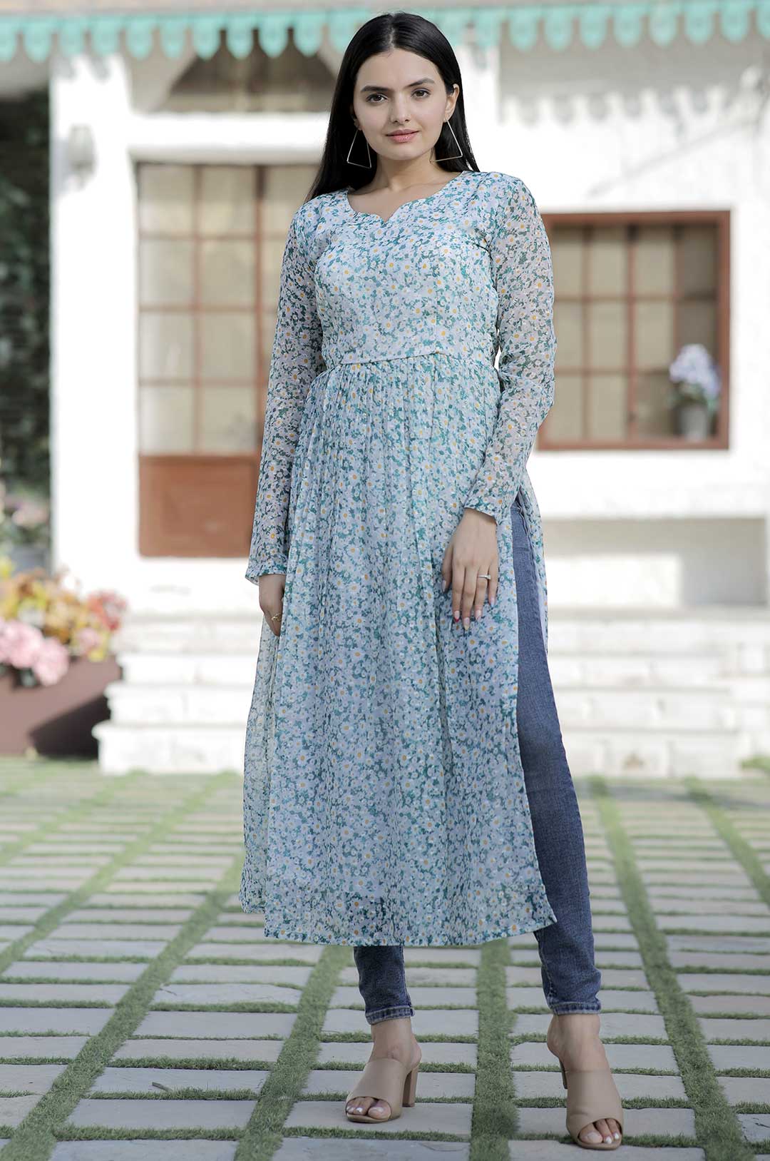 Grey Printed Georgette Kurta with Side Slits and Full Sleeves