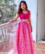 Hot-Pink-Crop-Top-with-Orange-and-Pink-Printed-Skirt-2