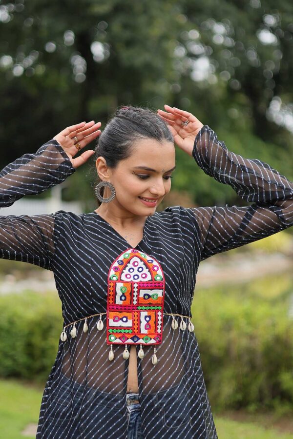 Leheriya Faux Georgette Long Kurti with Kutchi Patchwork – Black