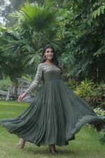 Majestic-Mehndi-Green-Zari-Embroidered-Tiered-Gown-2