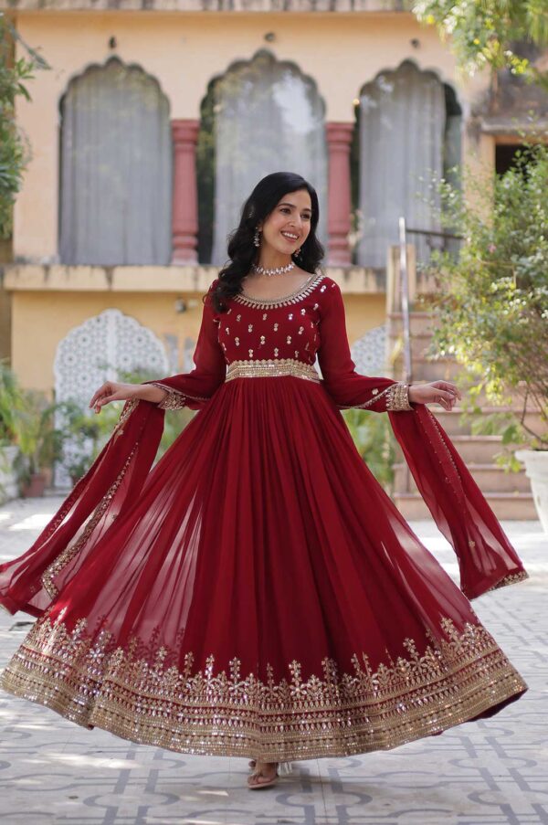 Maroon Elegant Faux Blooming Gown with Round Neck & Designer Dupatta