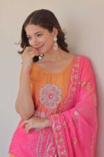 Pink-Chinnon-Print-Embroidered-Kurti-Set-with-Dupatta