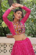 Pink-Traditional-Bandhej-Lehenga-Choli-Set-with-Gotta-Patti-&amp;-Gamthi-Embroidery-3