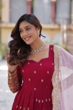 Rani-Pink-Embroidered-Anarkali-Gown-with-Foil-Work-and-Scallop-Dupatta