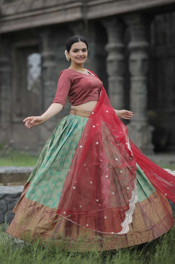 Regal Heritage – Kanjivaram Pattu Silk Lehenga with Net Dupatta