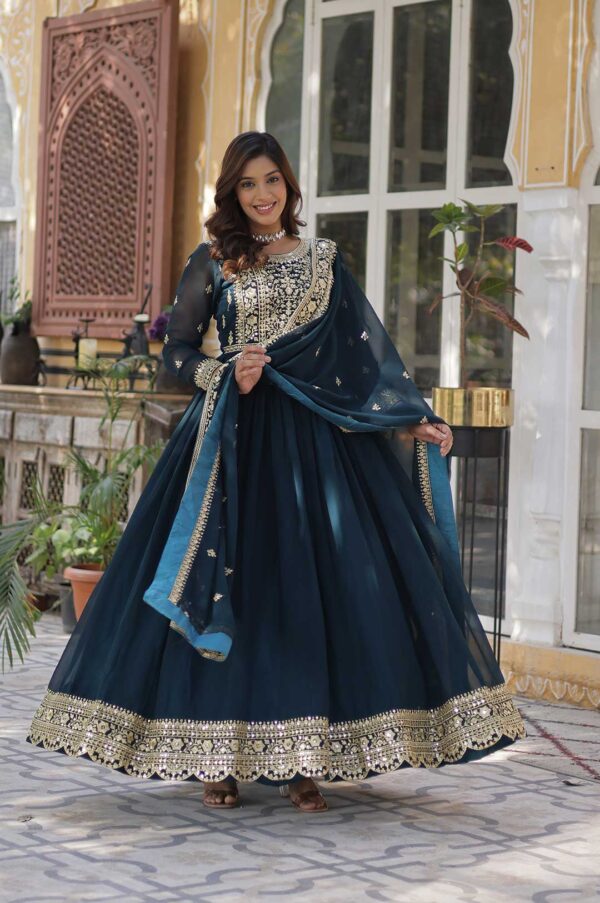 Royal Rama Faux Blooming Gown with Embroidered Dupatta – Embrace Regal Radiance