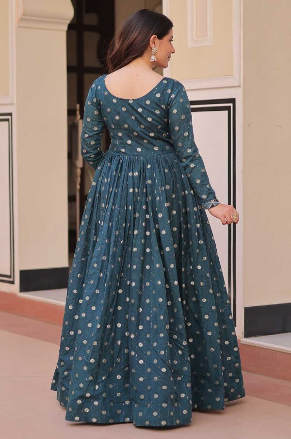 Staple Jacquard Weaving Designer Gown with Printed Choli – Rama