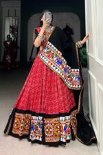 Black-&amp;-Red-Bandhani-Print-Lehenga-Choli-With-Kutch-Work-Border-3