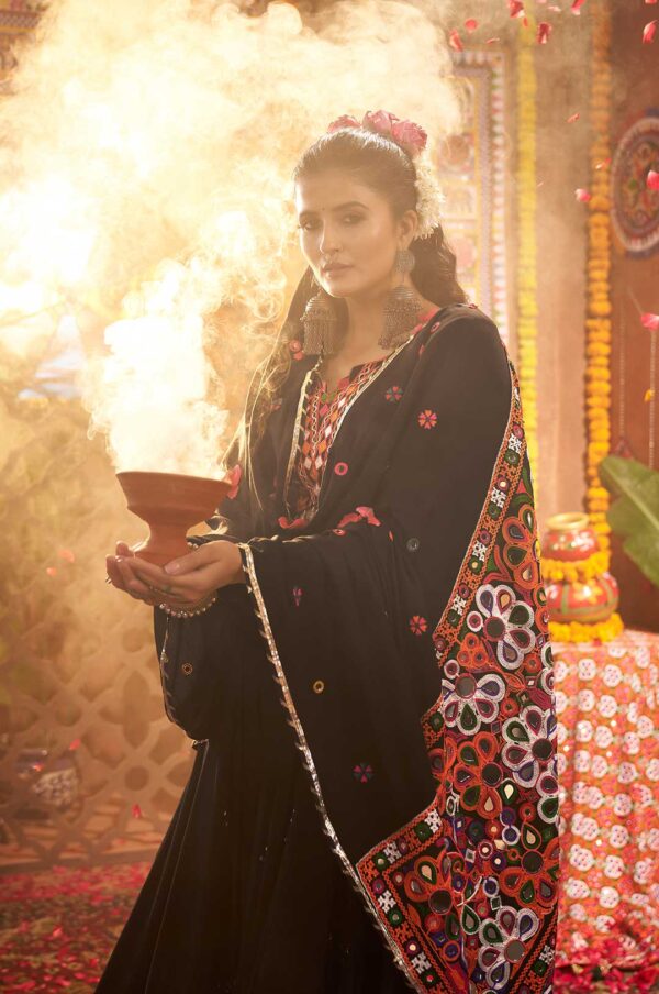 Elegant Black Viscose Cotton Kutchi & Mirror Work Lehenga Choli