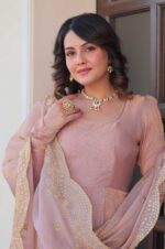 Elegant-Chiku-Fendy-Chiffon-Gown-Set-–-12-Kali-Stitch-with-Embroidered-Dupatta-2