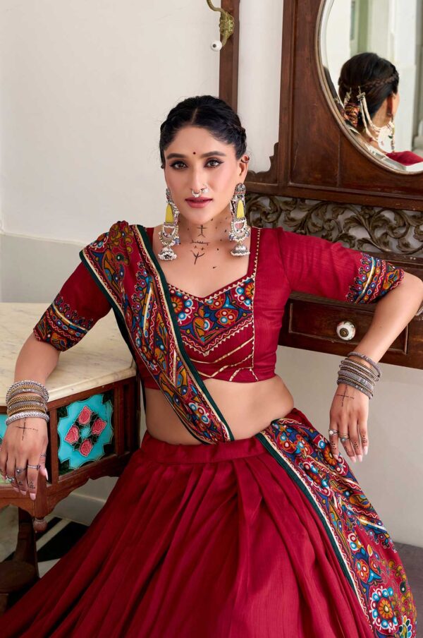 Gamthi Print Red Lehenga Choli with Tasar Silk Dupatta