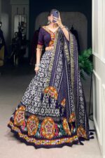 Navy-Blue-&amp;-White-Patterned-Lehenga-Choli-3