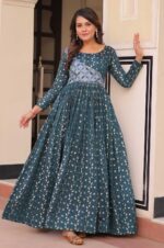 Rama-Staple-Jacquard-Woven-Gown-with-Position-Print-Choli--3