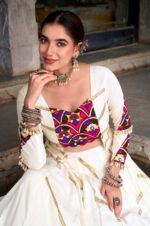 Designer-Pure-Rayon-Mirror-Work-Gamthi-Lehenga-Choli-with-Sequins-Lace-Detailing4