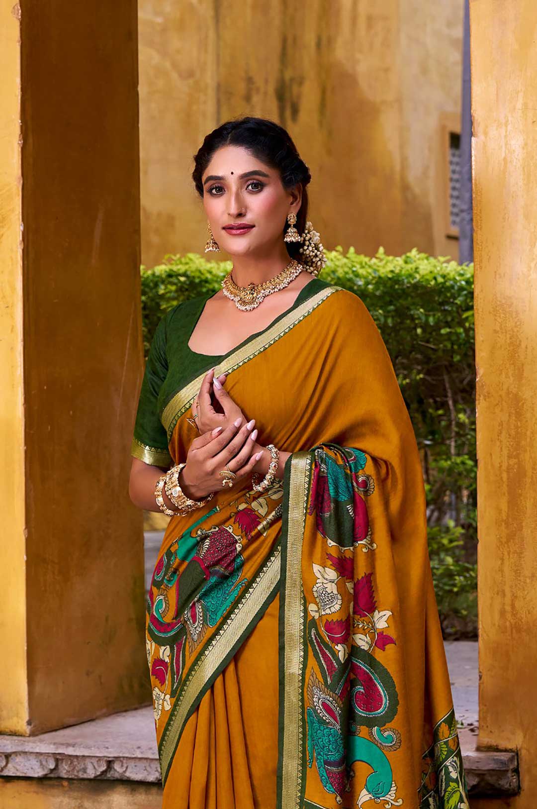 Mustard-Yellow-Kalamkari-Printed-Chanderi-Saree-with-Zari-Weaving-Border4 Mustard Yellow Kalamkari Printed Chanderi Saree with Zari Weaving Border